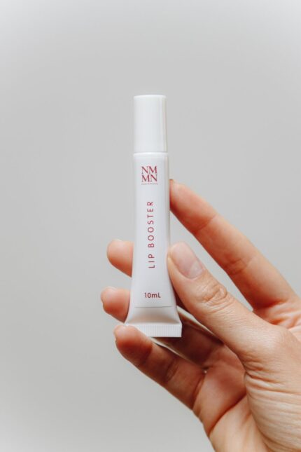 Lip Booster<br> Baume que hidrata, protege e restaura os lábios